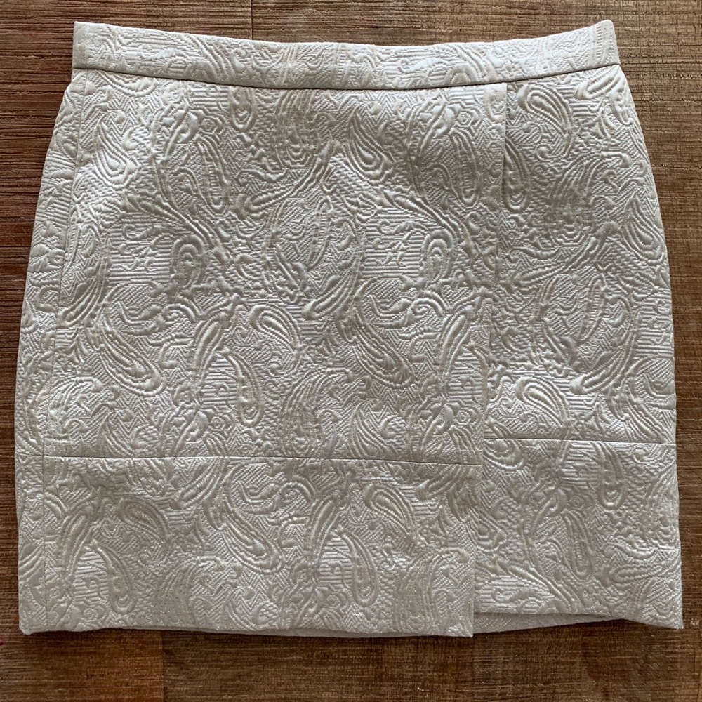 J Crew size 2 gold paisley mini skirt